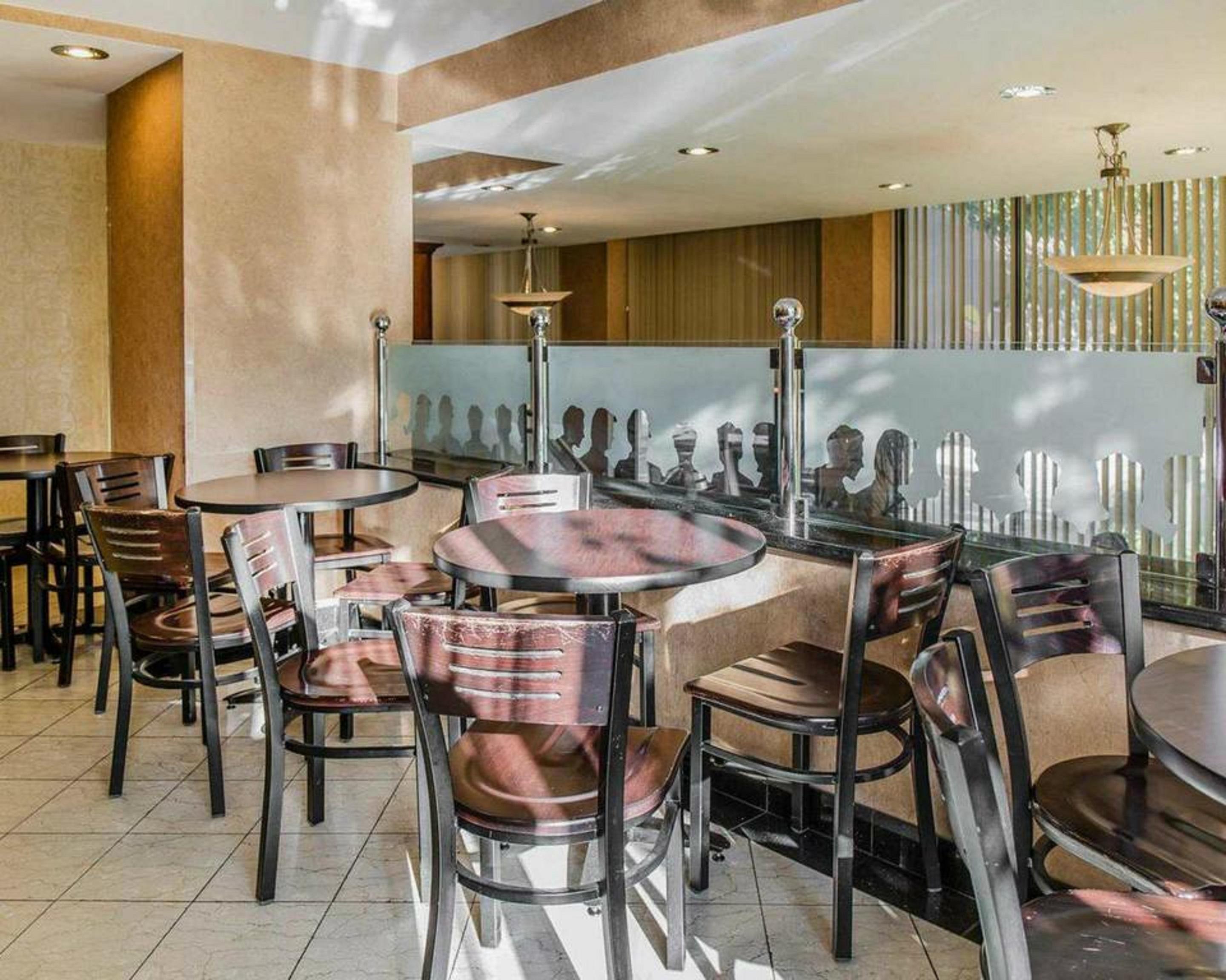 Red Lion Inn & Suites Long Island City Nowy Jork Zewnętrze zdjęcie